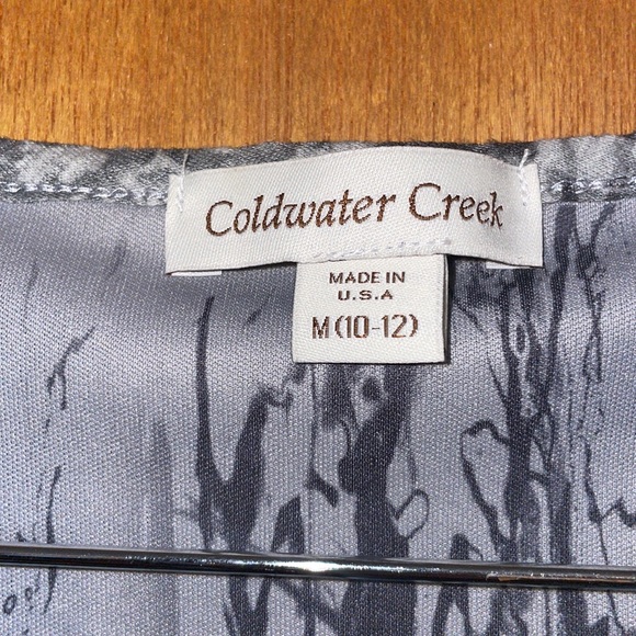 •COLDWATER CREEK•GRAY ABSTRACT PLEATED&SCOOPNECK TANK TOP BLOUSE SIZE MED(8-10) - Picture 3 of 7